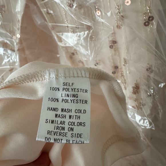 Baltic Born Elegant Cream Floral Dress - Picture 4 of 4